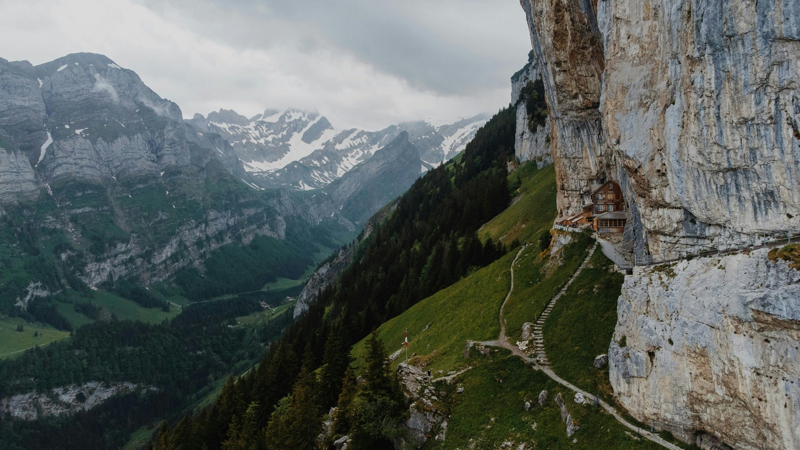 Wandern auf dem Peaks of the Balkans Trail: Ein unvergessliches Abenteuer 61 Peaks of the Balkans