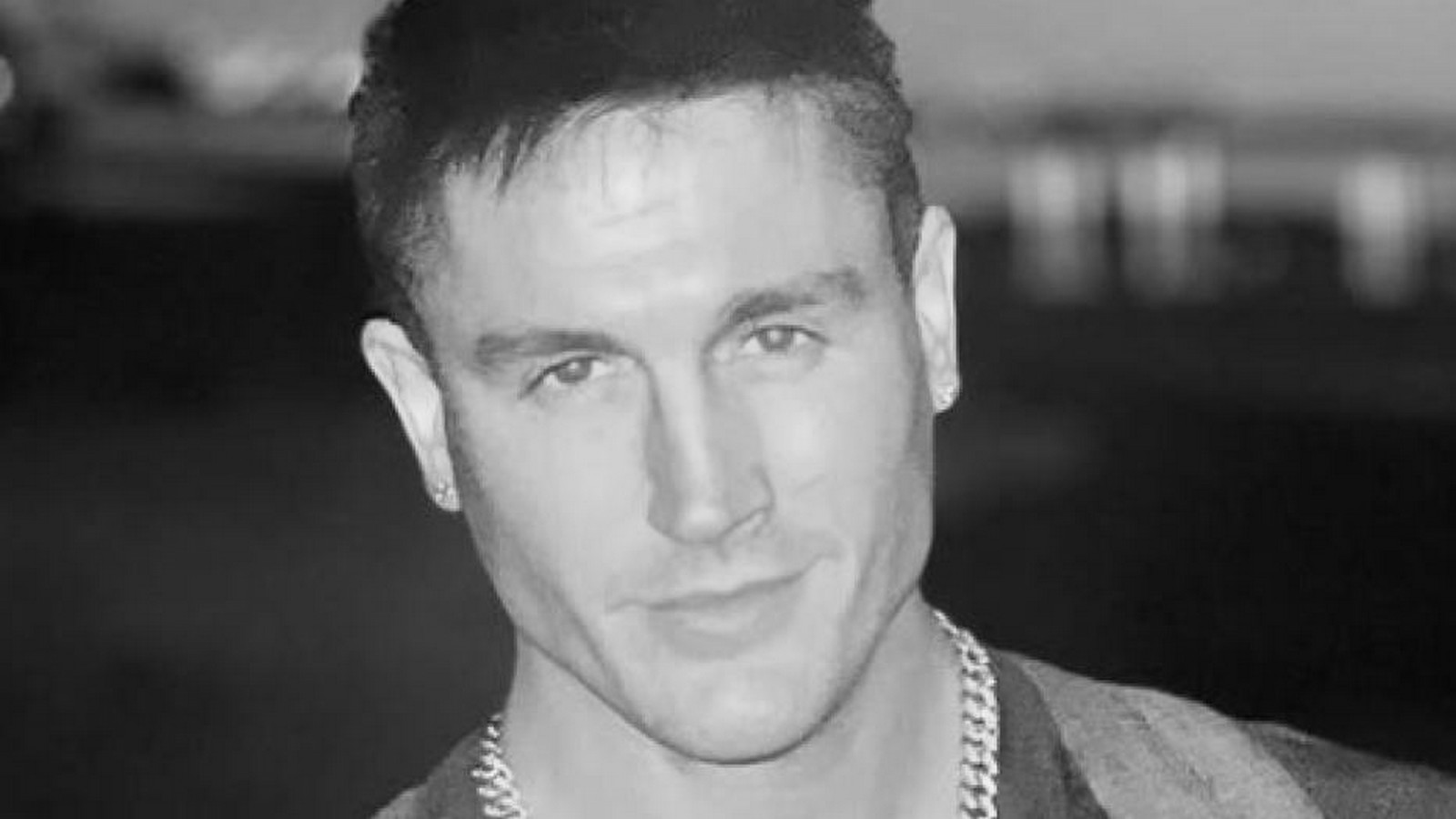 Influencer Jacob Zieben-Hood (†34) auf Toilette verblutet - Model-Ehemann verhaftet 61 Jacob Zieben-Hood