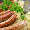 Bratwurst und Sauerkraut
