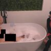 "Promi Big Brother" 2025: Harald Glööckler schaut Désirée Nick bei der Intimrasur zu 62 Desiree und Harald bei "Promi Big Brother" 2025