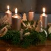 Adventskranz länger frisch: So schützt ein einfacher Trick vorm Austrocknen 60 Adventskranz