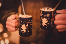 Rassismus-Debatte: Weihnachtsmarkt in Kassel streicht "Lumumba" - Kakao mit Rum muss anders heißen 65 Rassismus-Debatte: Weihnachtsmarkt in Kassel streicht „Lumumba“ – Kakao mit Rum muss anders heißen