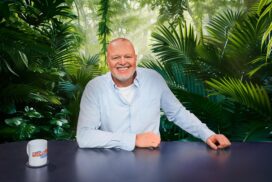 Stefan Raab mischt im Dschungelcamp mit 71 Stefan Raab mischt im Dschungelcamp mit