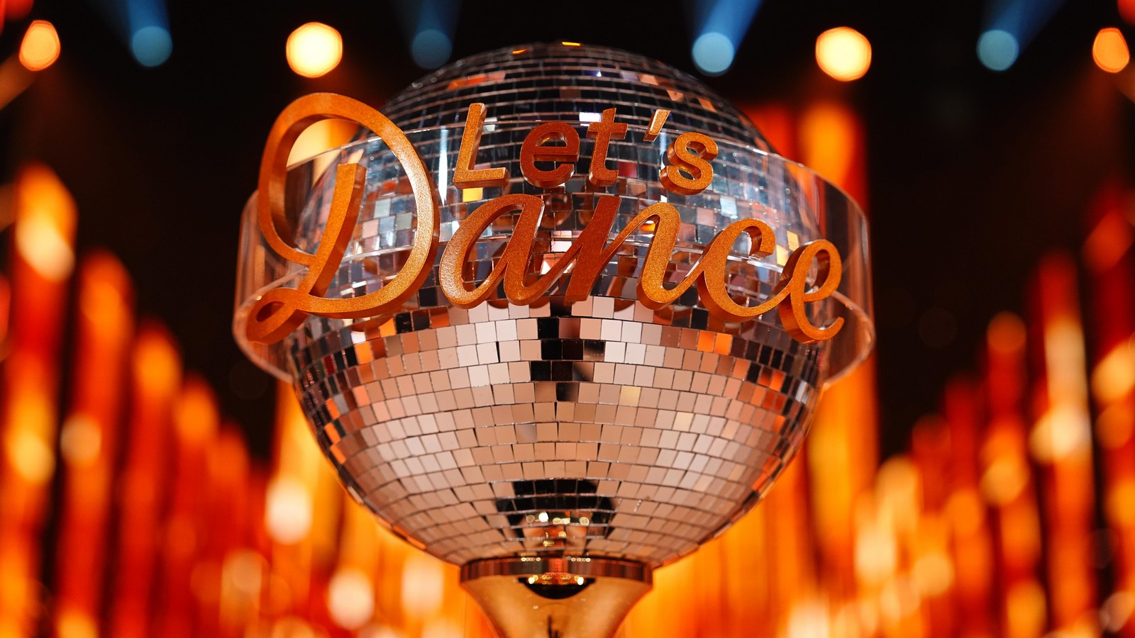 "Let's Dance": ER steckt hinter der bekannten Off-Stimme der Tanzshow 61 "Let's Dance" 2026