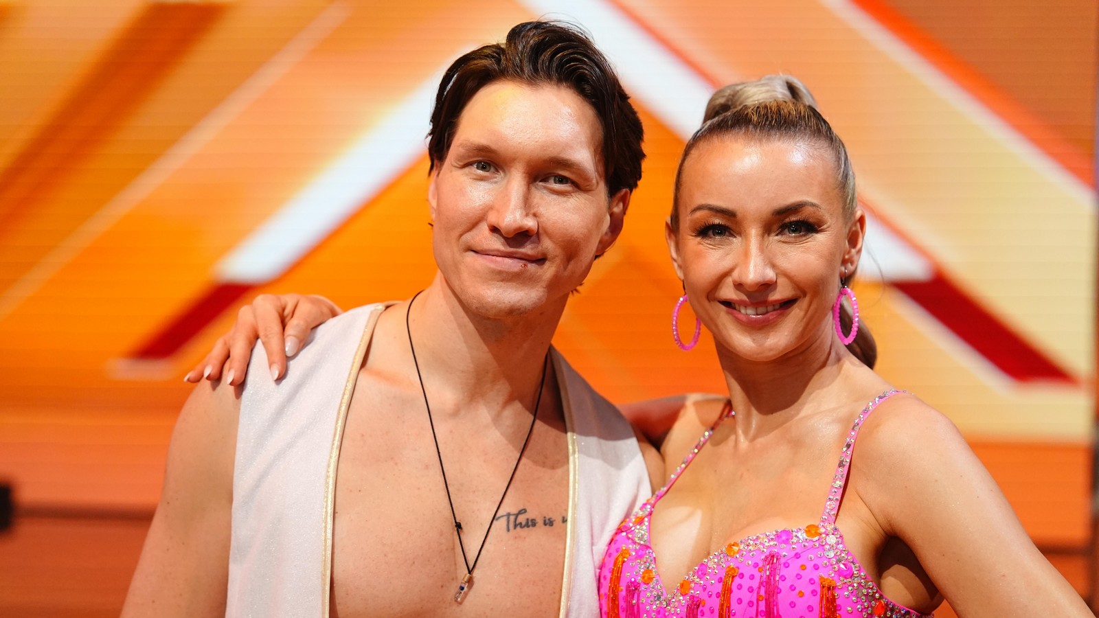 Anna-Carina Woitschack: "Überhaupt nicht" – Ehrliche Worte zur "Let's Dance"-Favoritenrolle 61 Evgeny Vinokurov und Anna-Carina Woitschack bei "Let's Dance" 2026
