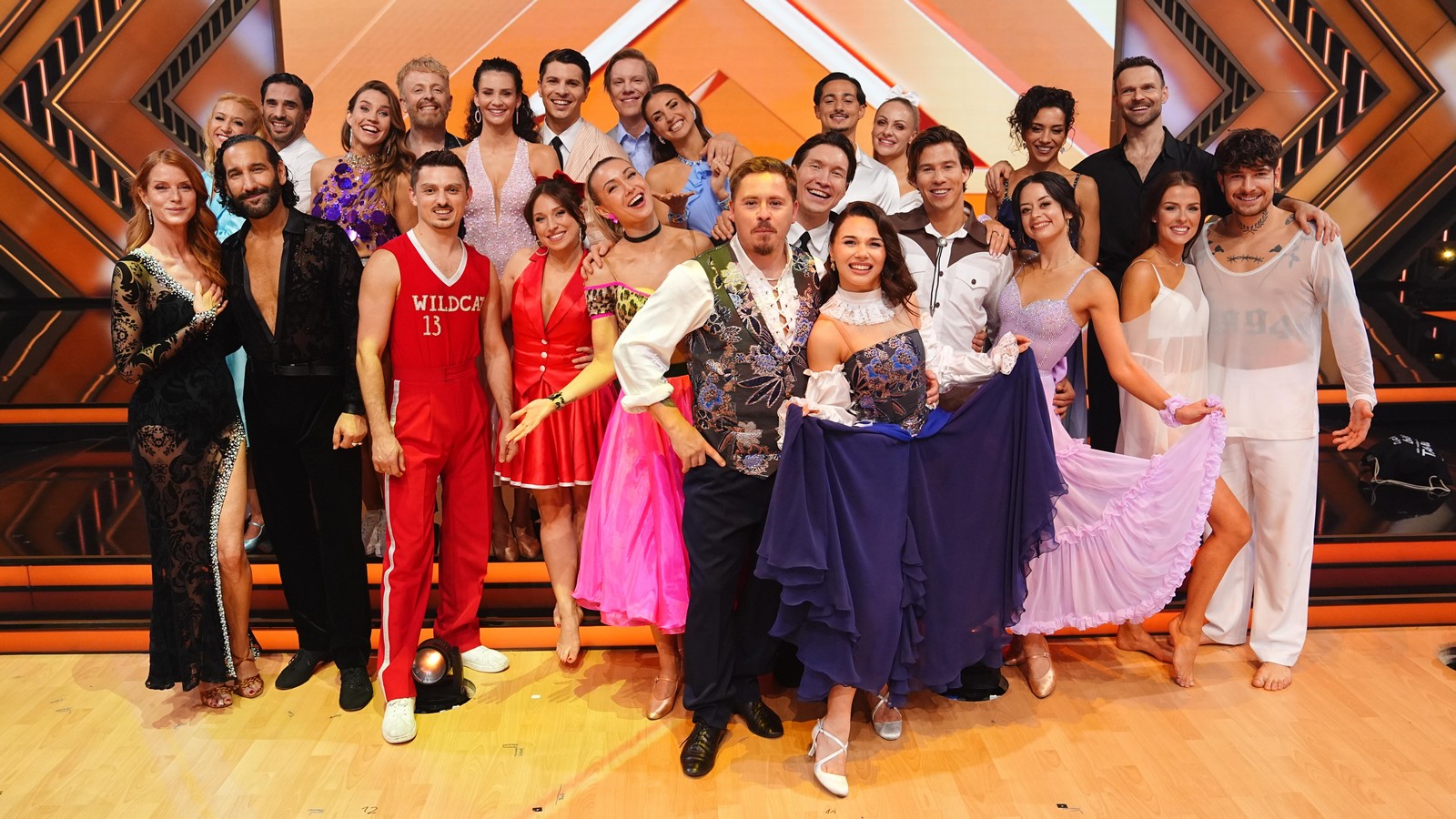 "Let's Dance"-Stars packen aus: Das passiert nach der Live-Show hinter den Kulissen 61 Show 3 von "Let's Dance" 2026