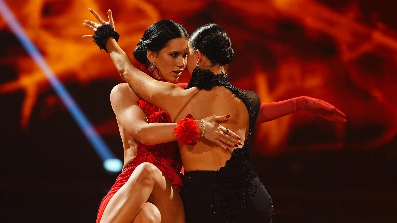 "Let's Dance" 2026: Heftige Kritik von Christian Polanc – "Das war einzig nur holzig" 61 Vanessa Borck und Vica Sauerwald bei "Let's Dance" 2026