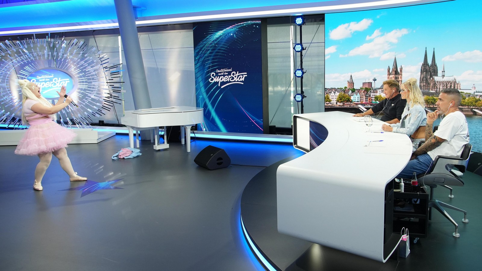 DSDS 2026: Das sind die Kandidaten im 2. Casting 61 Anastasiia Prodan vor der DSDS-Jury 2026