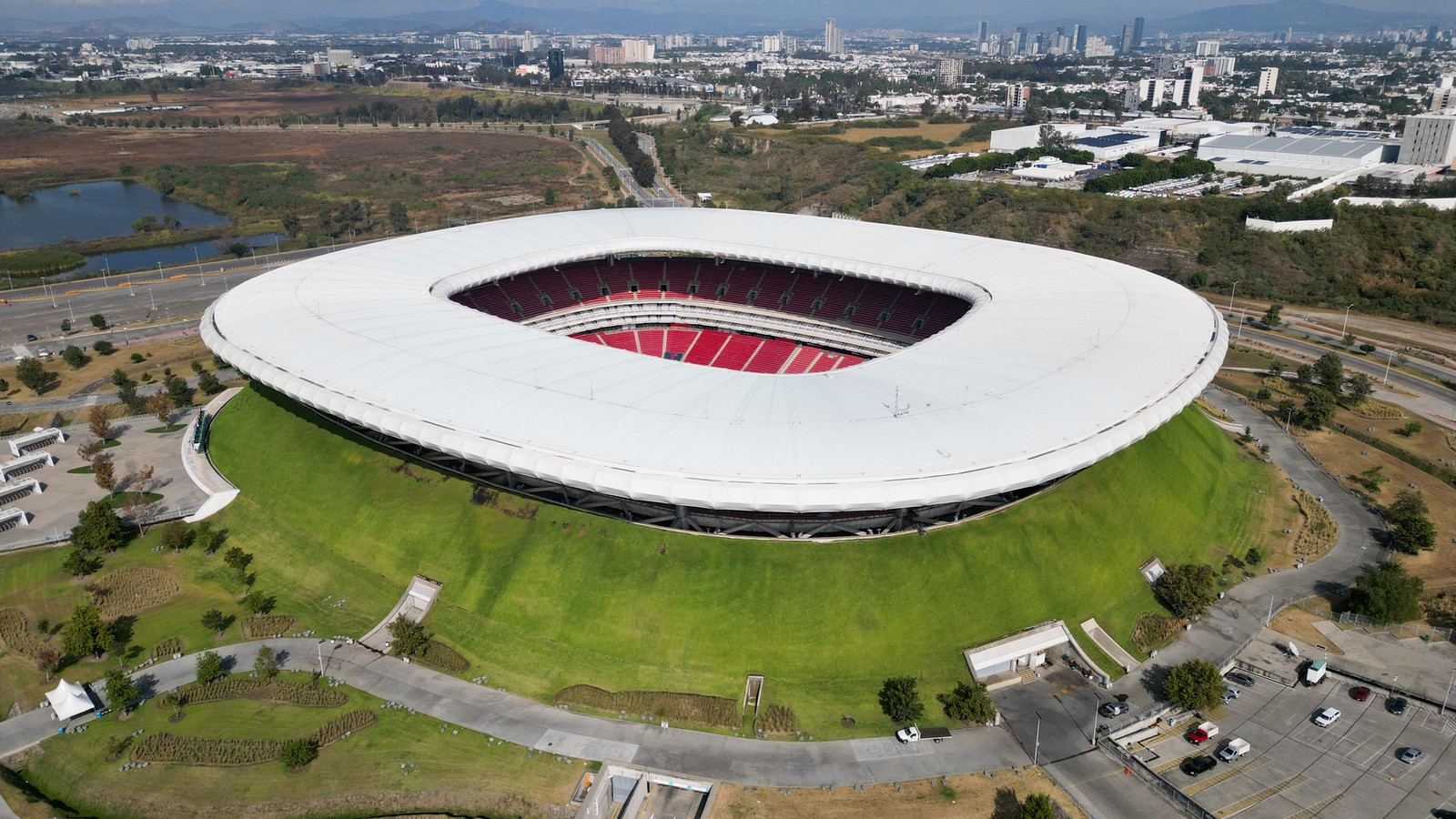 Hitze in den WM-Stadien: Wann wird ein Spiel abgesagt? 61 Akron-Stadion in Mexiko