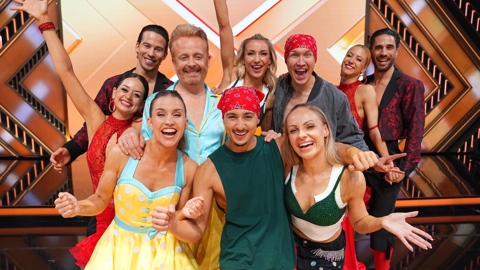 "Let's Dance" 2026: Das sind die Tänze der 10. Show 61 Show 10 von "Let's Dance" 2026