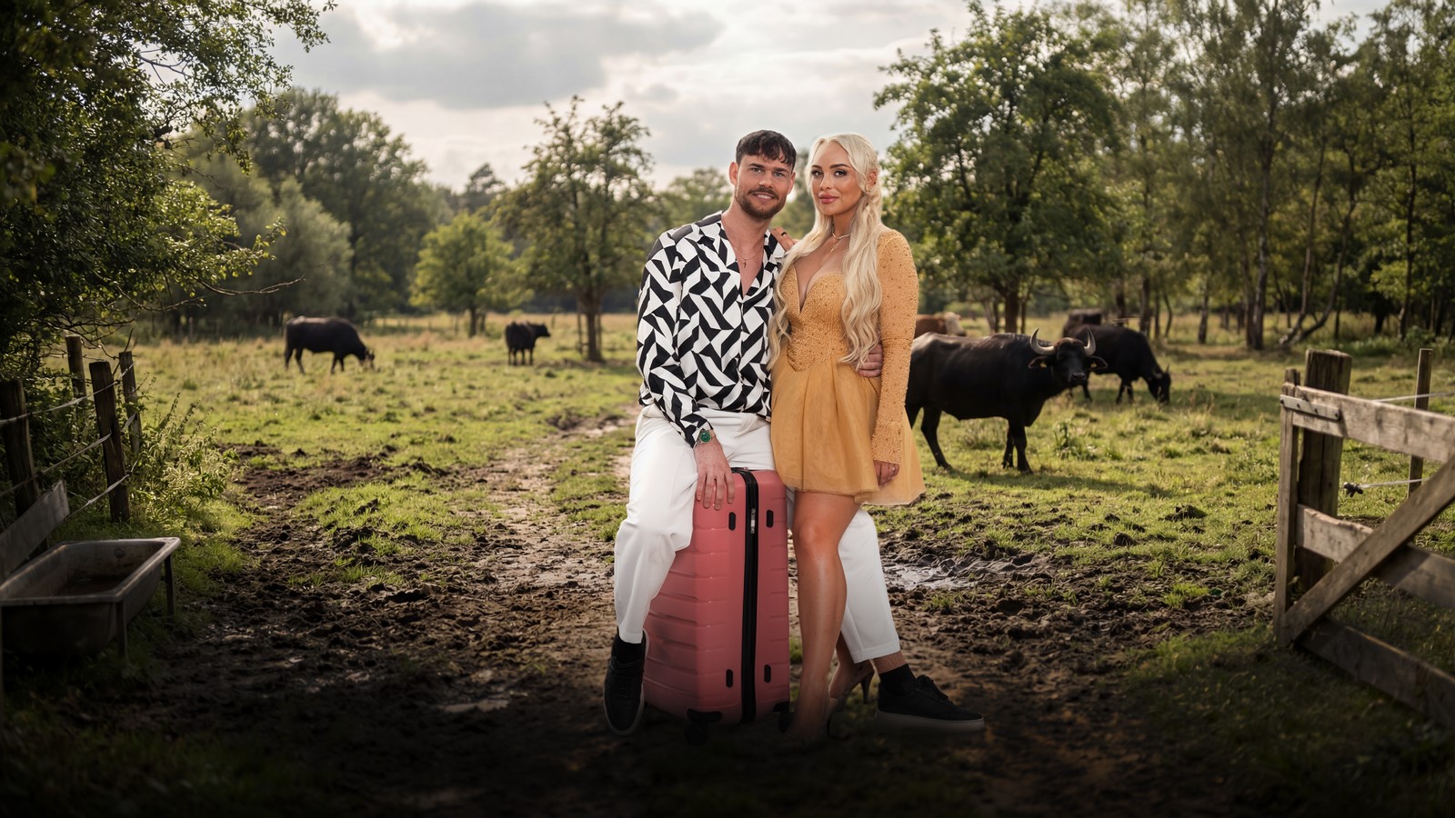 "Manchmal eskaliert es halt": Bahnt sich der erste "Sommerhaus"-Zoff an? 72 Sandro und Michelle Daniaux im "Sommerhaus der Stars" 2026