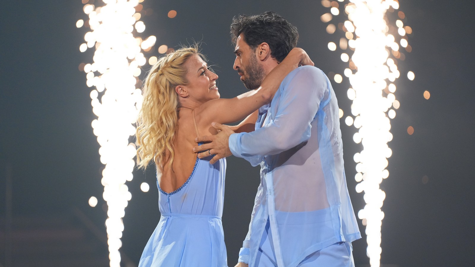 Jan Kittmann und Kathrin Menzinger kommentieren Liebesgerüchte 61 Jan Kittmann und Kathrin Menzinger bei "Let's Dance" 2026