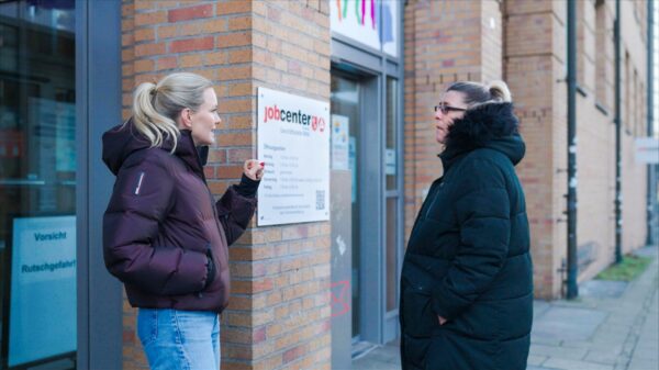"Am Puls mit Sarah Tacke"