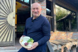 "Bauer sucht Frau International" 2027: Aleksandar sucht eine sportliche Frau 62 „Bauer sucht Frau International“ 2027: Aleksandar sucht eine sportliche Frau