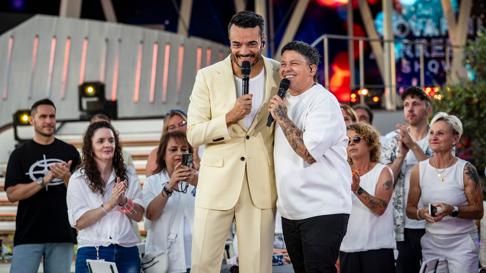 "Grund, den Sender zu wechseln": Kritik an "Giovanni Zarrella Show" - das ZDF muss eingreifen 72 Giovanni Zarrella und Kerstin Ott