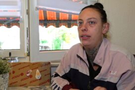 "Hartz und herzlich": Beauty-OP für Janine - bekommt die Bürgergeld-Empfängerin eine neue Oberweite finanziert? 62 „Hartz und herzlich“: Beauty-OP für Janine – bekommt die Bürgergeld-Empfängerin eine neue Oberweite finanziert?