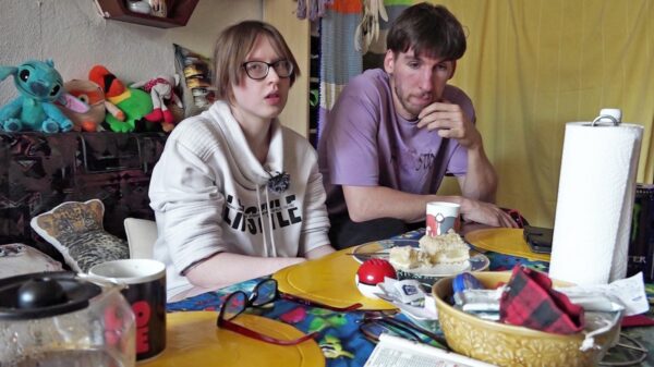 Kinderwunsch abgeschlossen: "Hartz und herzlich"-Maik will sich Samenleiter durchtrennen lassen 27 Jasmin und Maik aus "Hartz und herzlich"