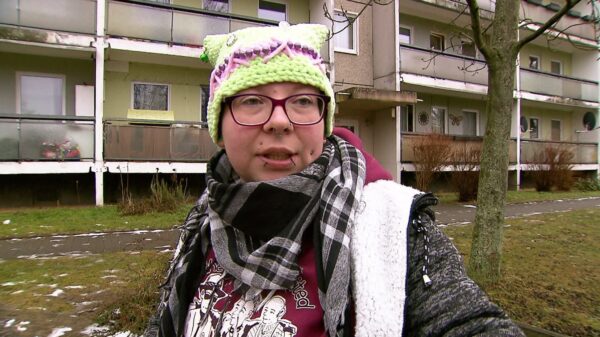 "Hartz Rot Gold"-Lausi ist zurück: "Die Suchttherapie war für'n Arsch" 26 Lausi bei "Hartz Rot Gold"