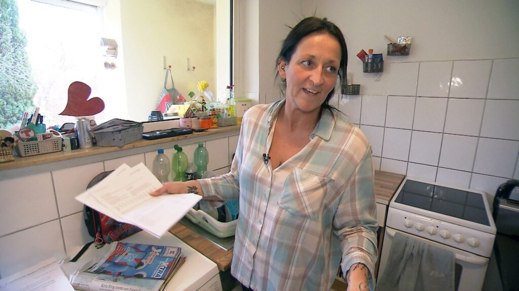 Natascha aus "Hartz Rot Gold"