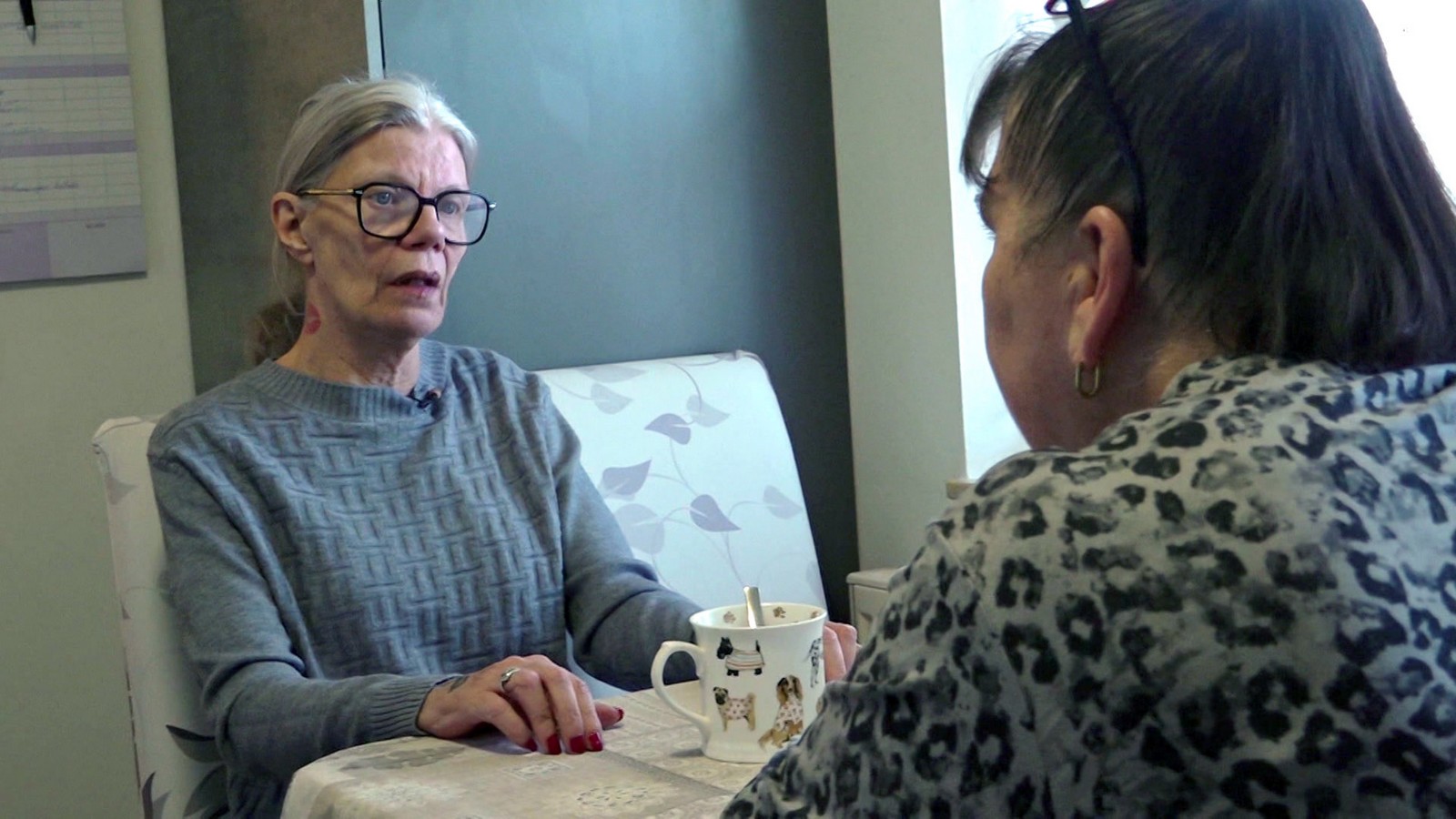 "Hartz und herzlich": Vera wäre als Kind bei Misshandlung beinahe gestorben 72 Vera und Beate aus "Hartz und herzlich"