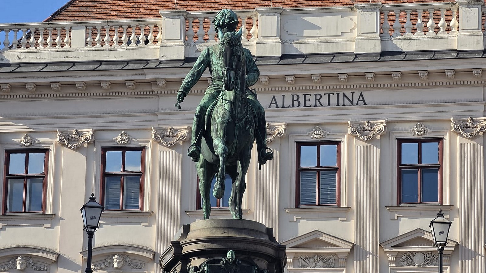 Die 20 schönsten Sehenswürdigkeiten in Wien – diese Orte muss man gesehen haben 84 Albertina in Wien