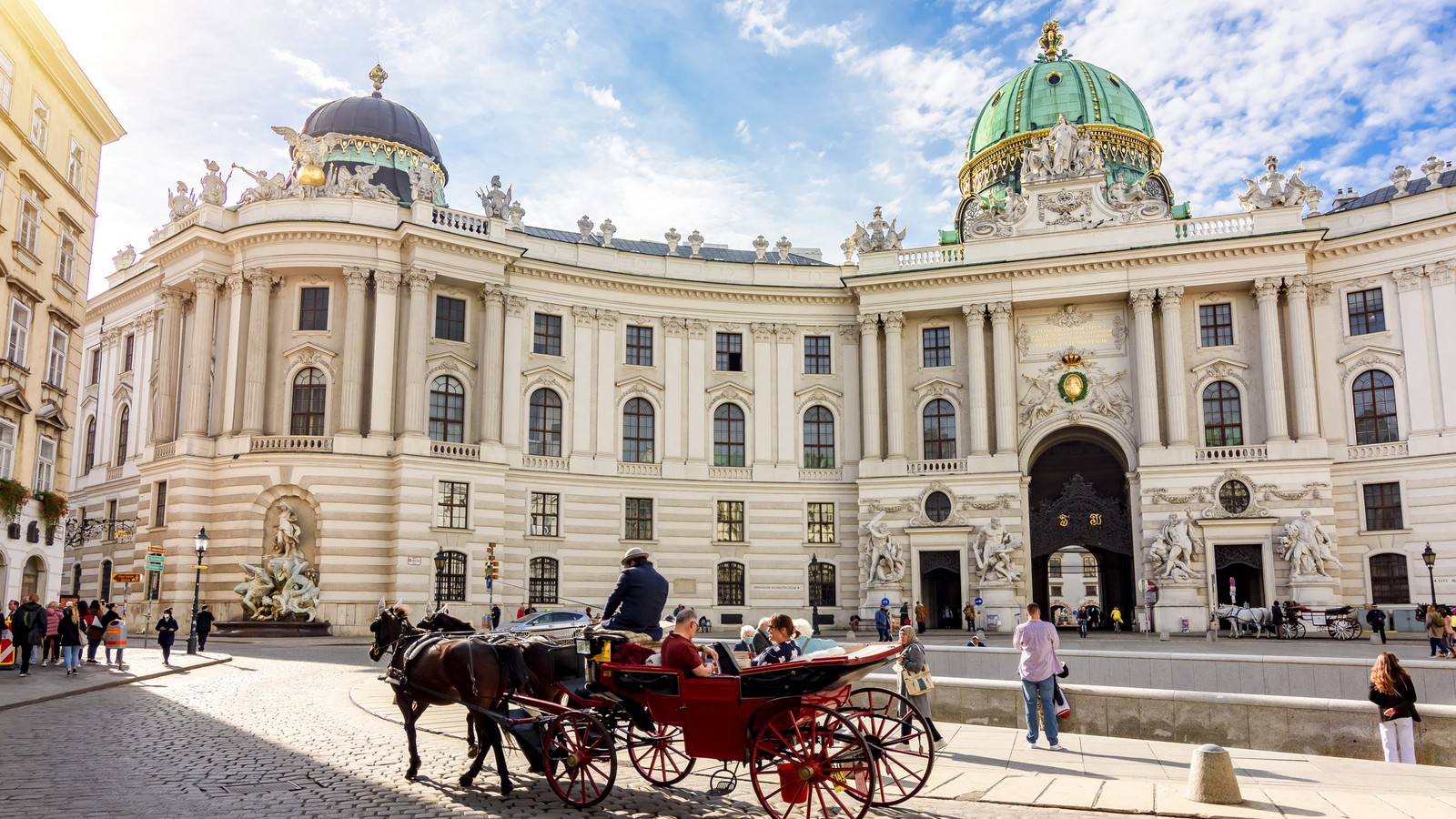 Die 20 schönsten Sehenswürdigkeiten in Wien – diese Orte muss man gesehen haben 74 Hofburg in Wien