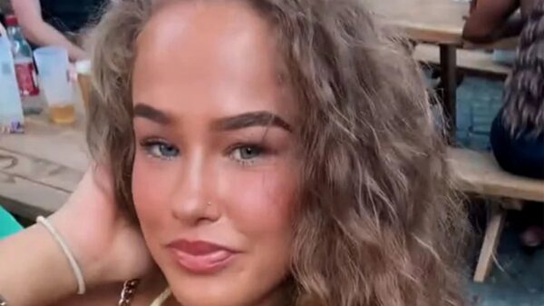 Mutter macht sich riesige Sorgen: Influencerin Brooke George droht Todesstrafe in Dubai 23 Brooke George