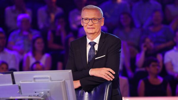 "Dieses versiffte Ding": Günther Jauch verschenkt bei "Wer wird Millionär?" seinen Klo-Kaktus 26 Günther Jauch bei "Wer wird Millionär?"