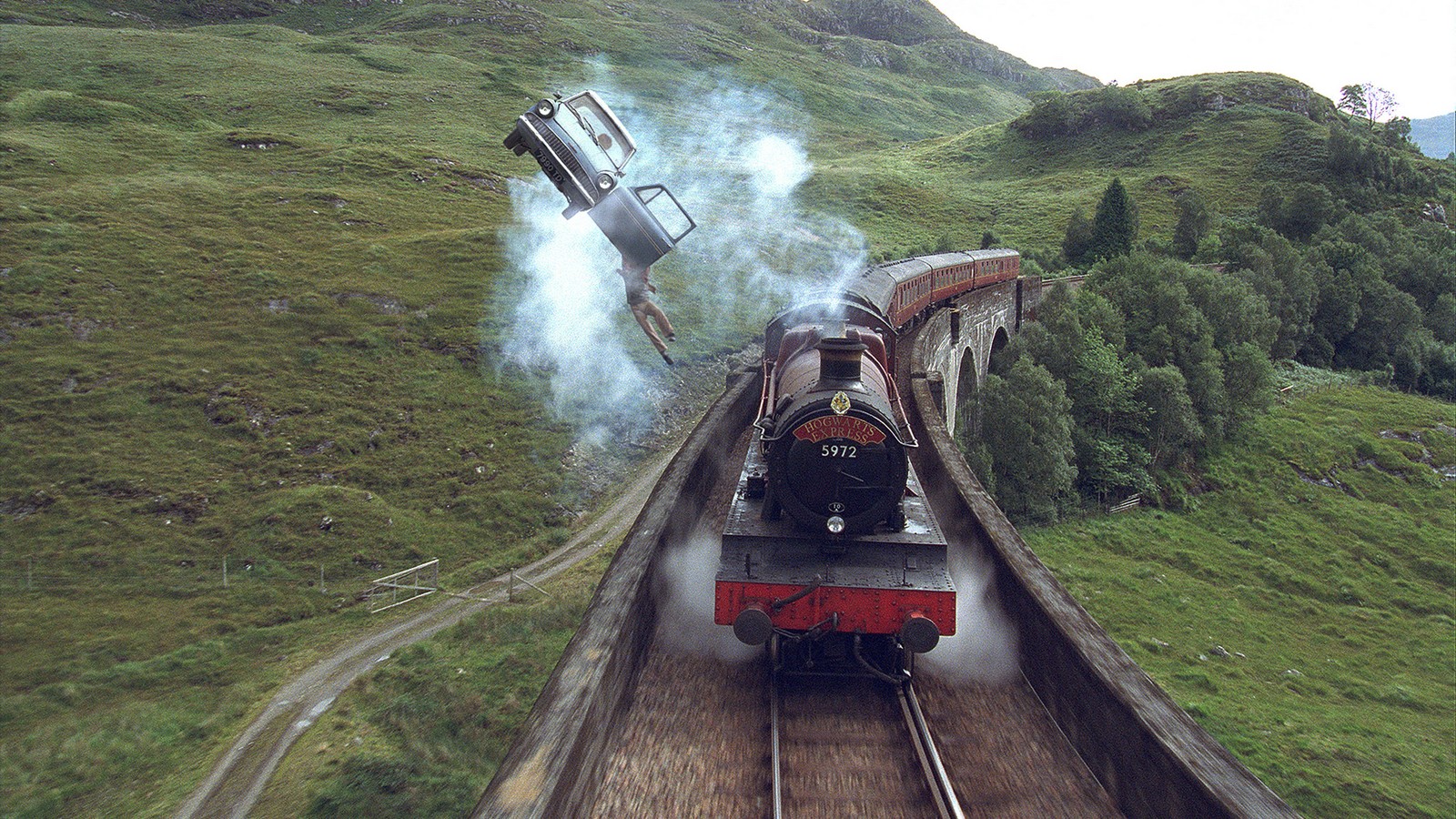 „Harry Potter“: So viele Autos wurden für den fliegenden Ford tatsächlich gebraucht 61 "Harry Potter und die Kammer des Schreckens"