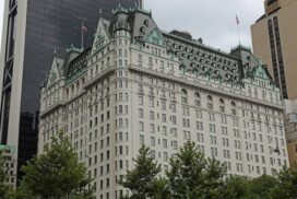 Plaza Hotel aus „Kevin – Allein in New York“ schließt für mehrere Jahre – das ist der Grund 62 Plaza Hotel aus „Kevin – Allein in New York“ schließt für mehrere Jahre – das ist der Grund