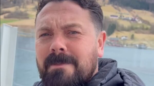 Große Trauer bei "X Factor"-Star Ray Quinn: Sein kleiner Sohn kam tot zur Welt - "Für immer unser Engel" 21 Ray Quinn
