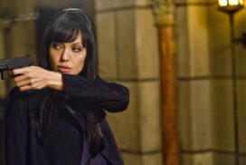 „Salt“: Angelina Jolie riskierte bei diesem Stunt einiges – und wollte kein Double 63 „Salt“: Angelina Jolie riskierte bei diesem Stunt einiges – und wollte kein Double
