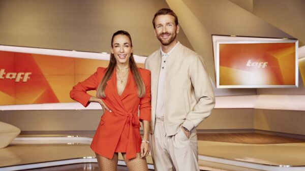 "Von ProSieben verarscht": Influencerin Linda geht auf „taff“-Moderatorin los 6 Annemarie Carpendale und Christian Düren bei "taff"